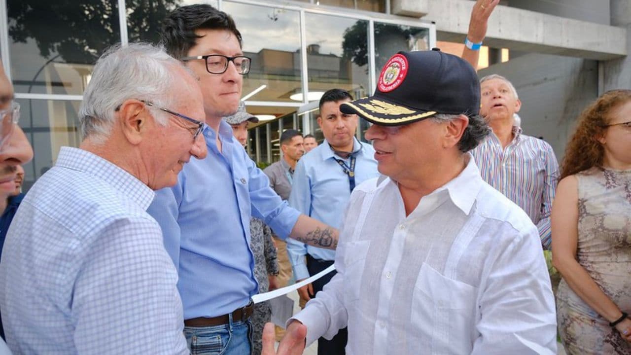 photologuephotos2025-02petro_anuncio_700_cupos_para_estudiar_gratis_medicina_y_ciencias_de_la_salud_asi_funcionara_el_programajpg photologuephotos2025-02petro_anuncio_700_cupos_para_estudiar_gratis_medicina_y_ciencias_de_la_salud_asi_funcionara_el_programajpg