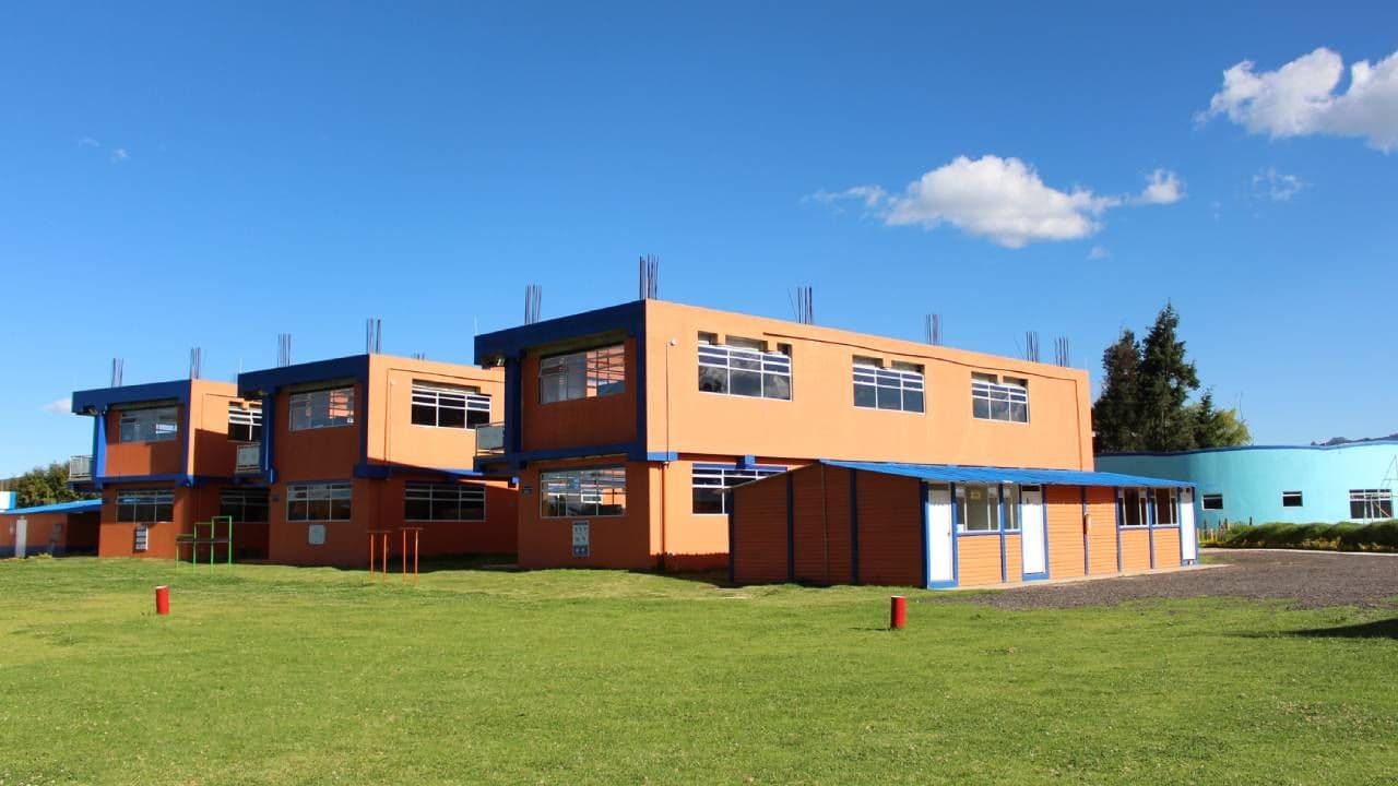 photologuephotos2025-09colegio_valeria_afanadorjpg photologuephotos2025-09colegio_valeria_afanadorjpg