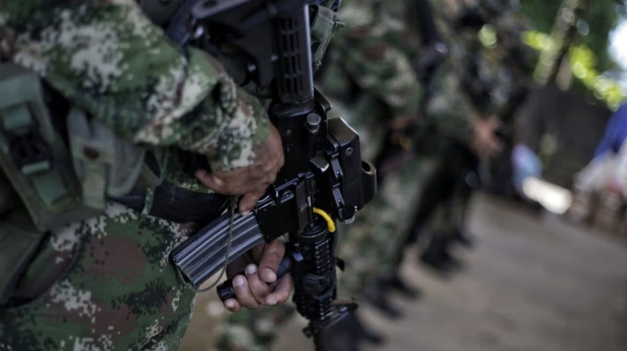 photologuephotos2025-08armas_0jpg photologuephotos2025-08armas_0jpg