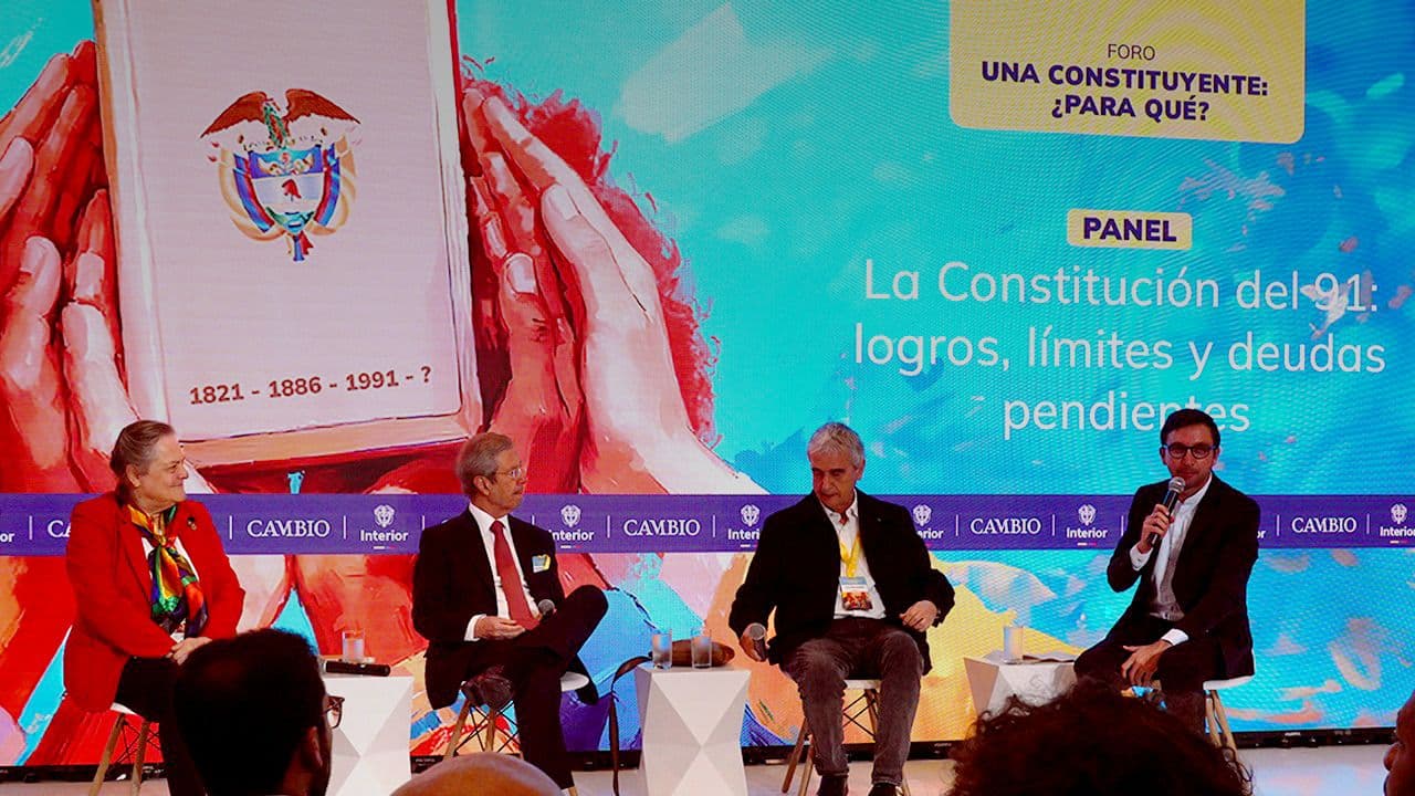 Clara López, Juan Carlos Esguerra, Iván Marulanda y Rainiero Patiño, de CAMBIO. Clara López, Juan Carlos Esguerra, Iván Marulanda y Rainiero Patiño, de CAMBIO.