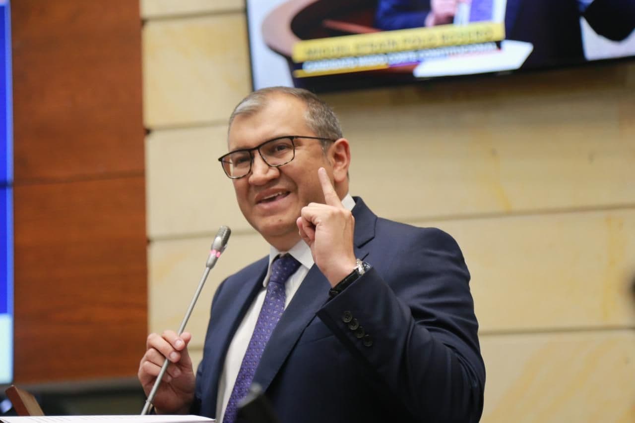 miguel_polo_rosero.jpg miguel_polo_rosero.jpg