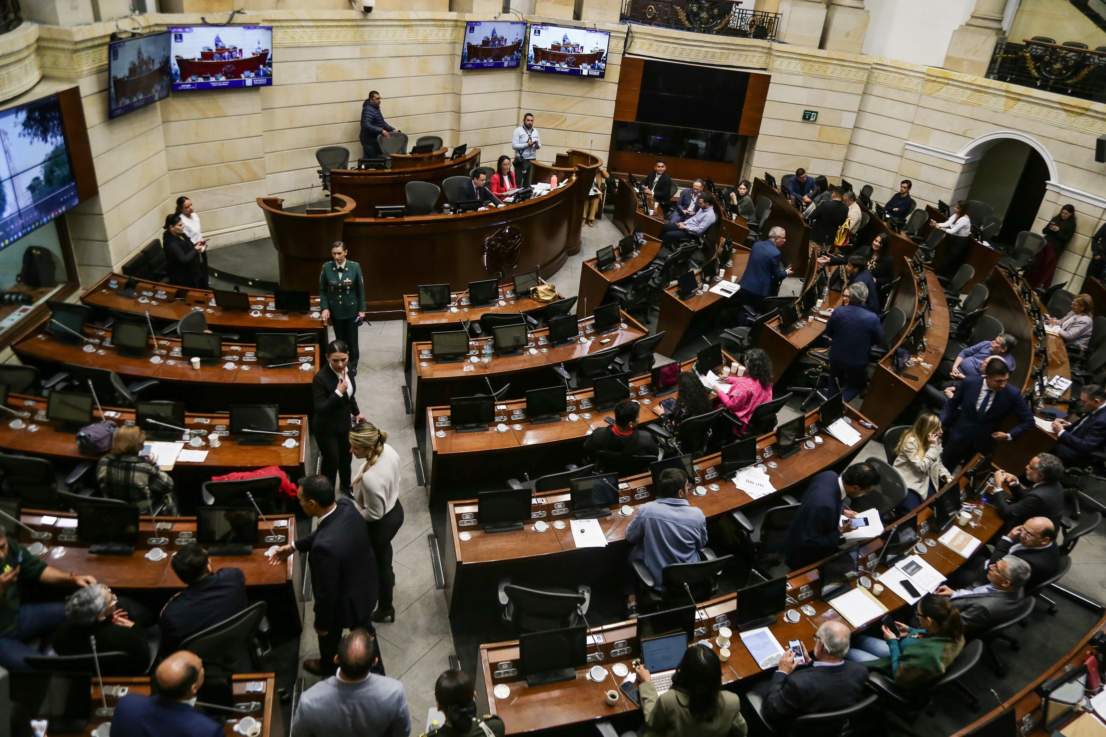 El nuevo Congreso mantiene una tendencia de aumento en la participación femenina El nuevo Congreso mantiene una tendencia de aumento en la participación femenina