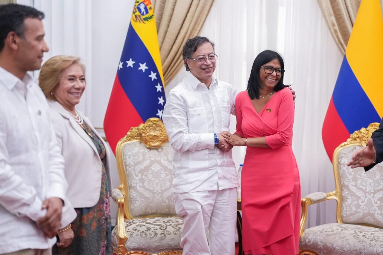 Delcy Rodríguez + Gustavo Petro en Venezuela Delcy Rodríguez + Gustavo Petro en Venezuela