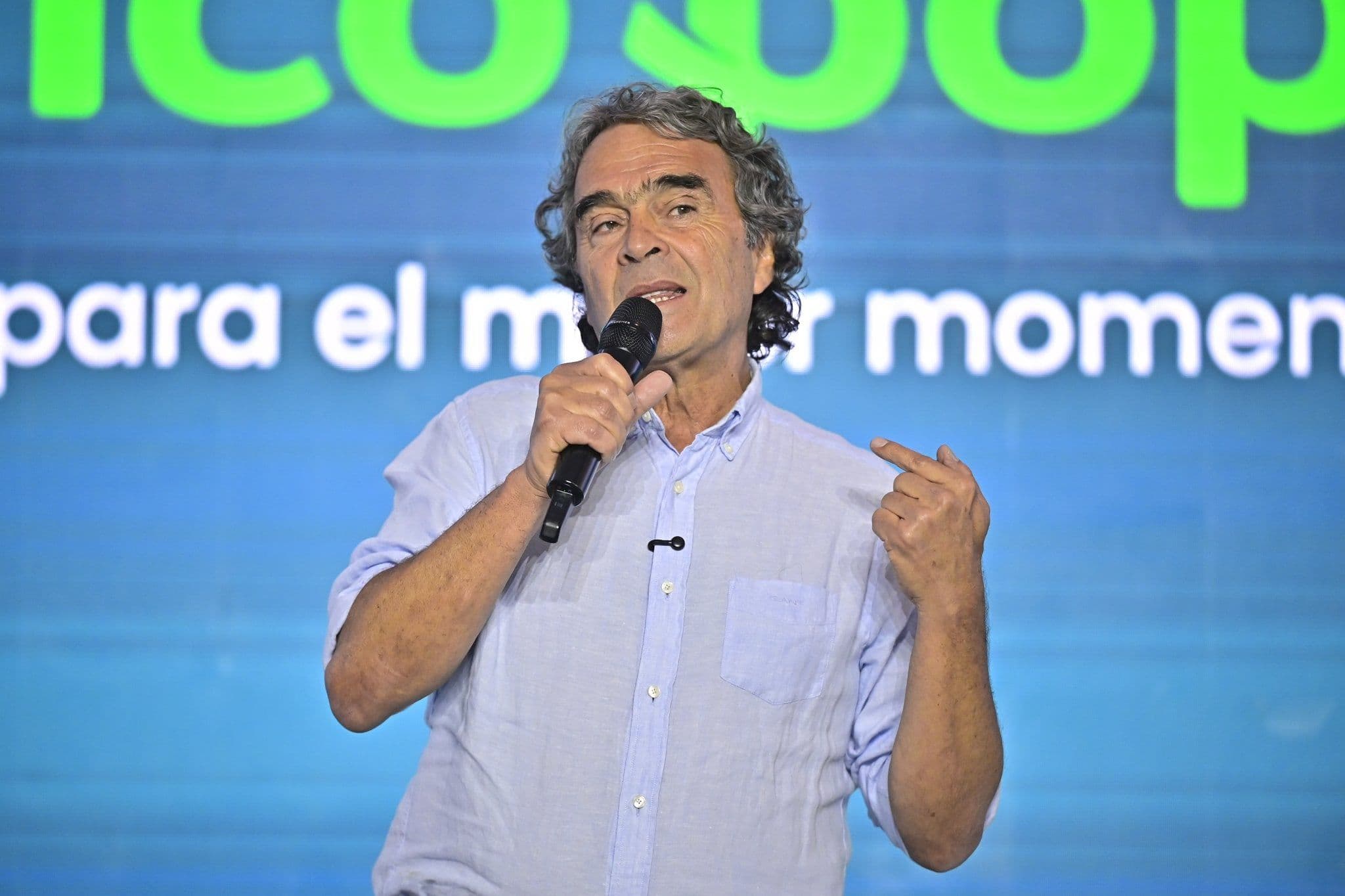 Sergio Fajardo, candidato en Asofondos Sergio Fajardo, candidato en Asofondos