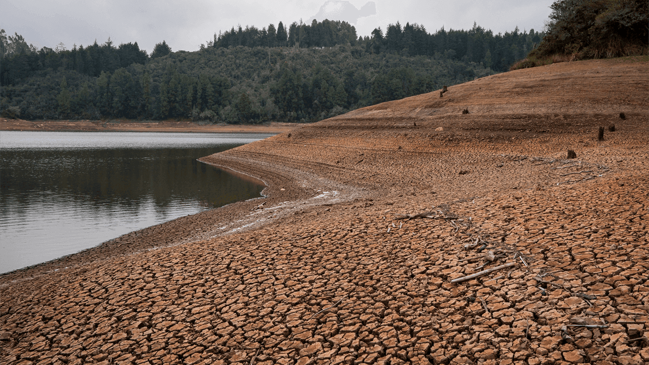 La disminución de lluvias y caudales La disminución de lluvias y caudales