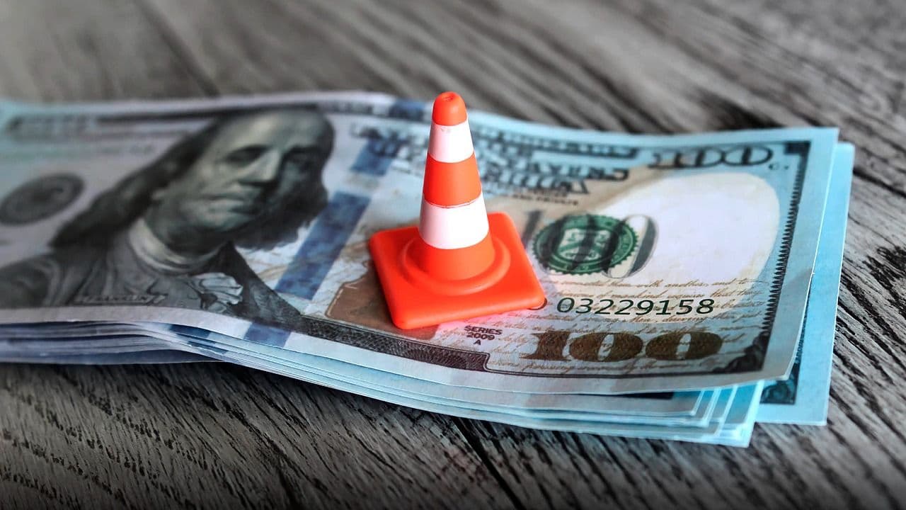 photologuephotos2024-11dolar_freepik_3jpeg photologuephotos2024-11dolar_freepik_3jpeg