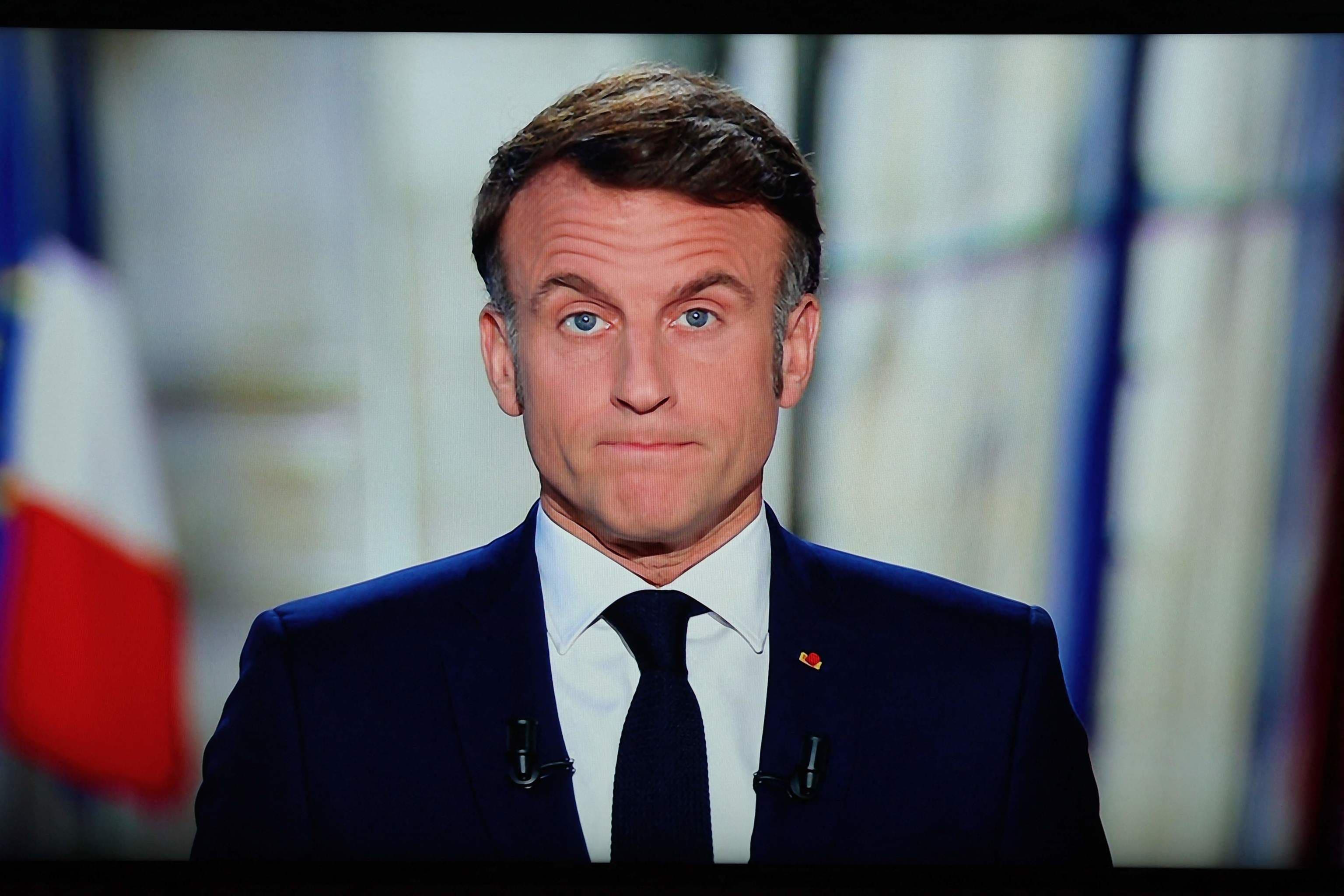 photologuephotos2025-04macronjpg photologuephotos2025-04macronjpg