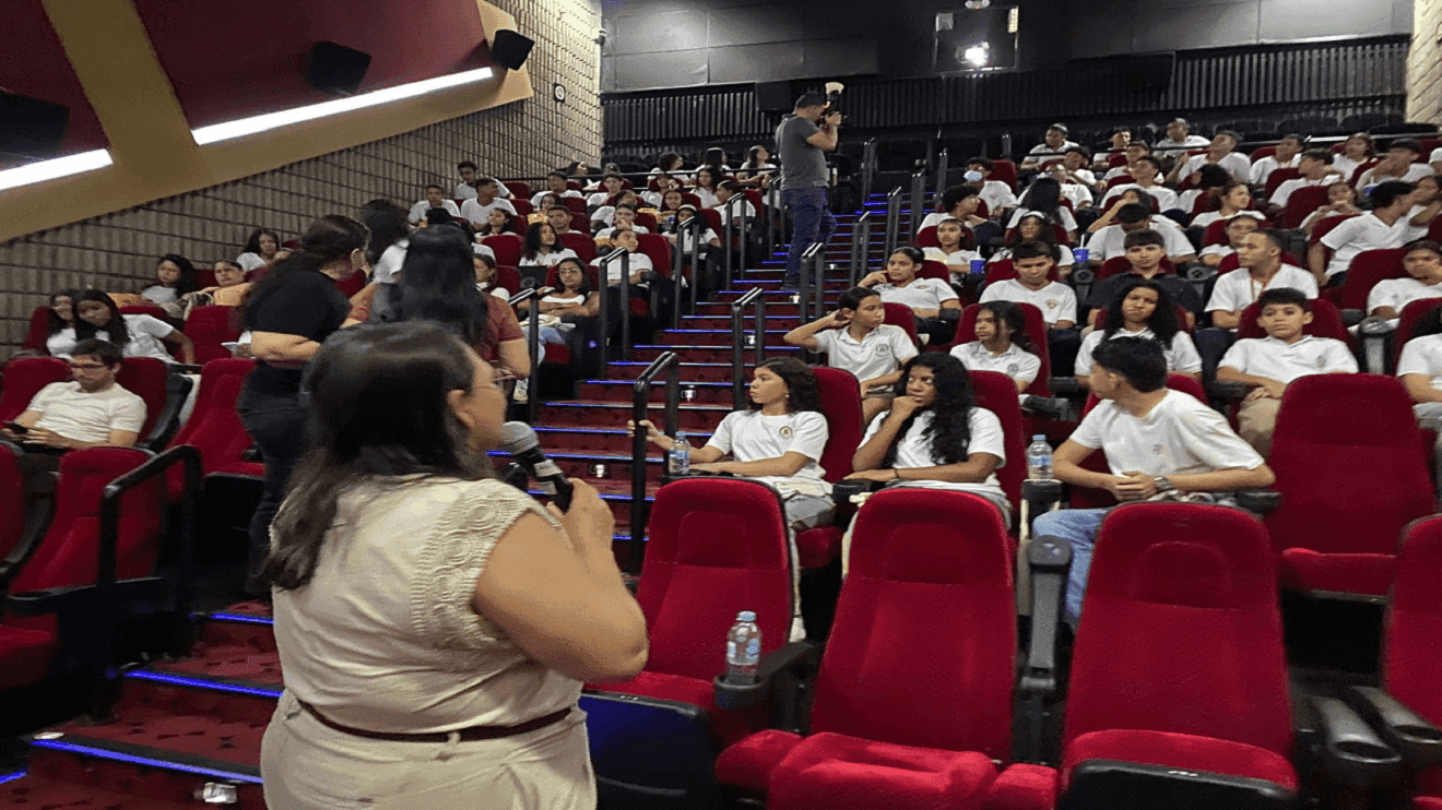 Una de las funciones especiales de #InFrame que fue programada por los mismos estudiantes. Foto Cortesía. Una de las funciones especiales de #InFrame que fue programada por los mismos estudiantes. Foto Cortesía.