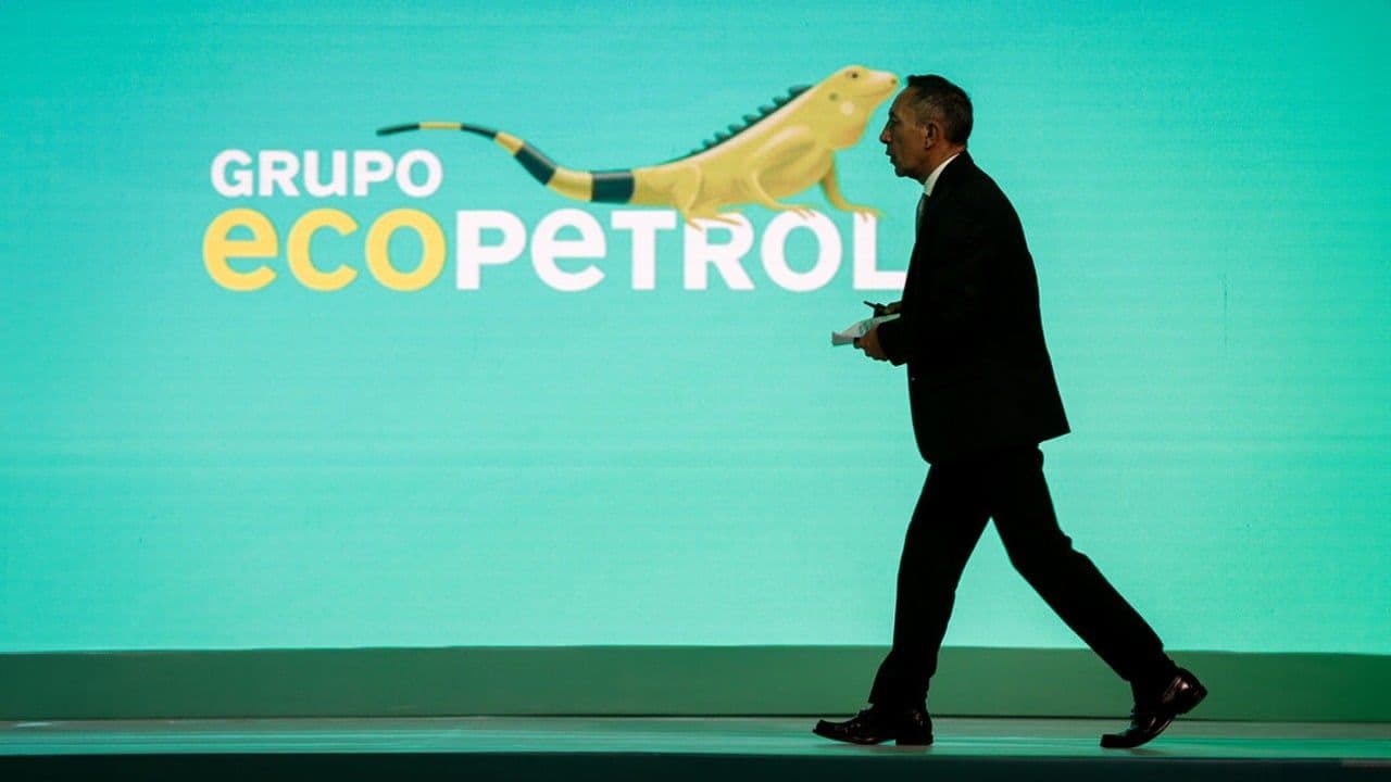 Ecopetrol Roa caminando Ecopetrol Roa caminando