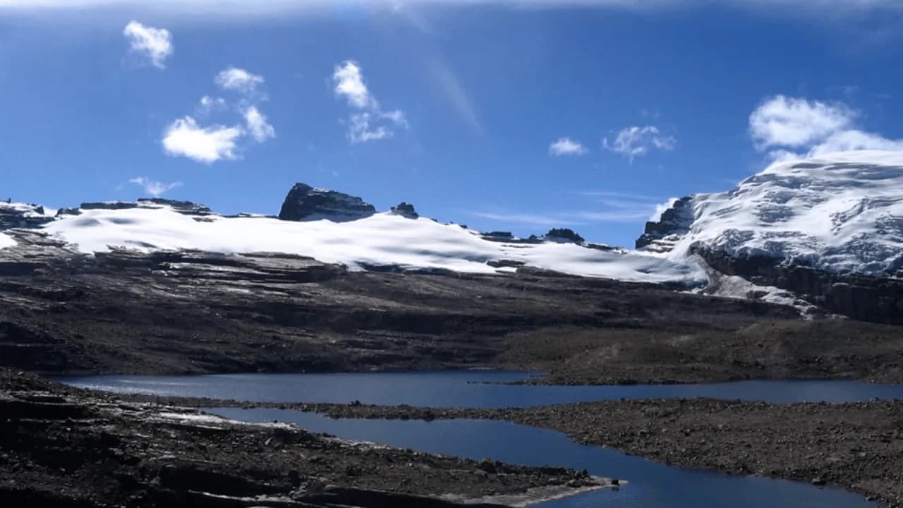 Ministerio de Ambiente prohíbe nuevas explotaciones mineras y de hidrocarburos en 1,5 millones de hectáreas de la Sierra Nevada de Santa Marta Ministerio de Ambiente prohíbe nuevas explotaciones mineras y de hidrocarburos en 1,5 millones de hectáreas de la Sierra Nevada de Santa Marta