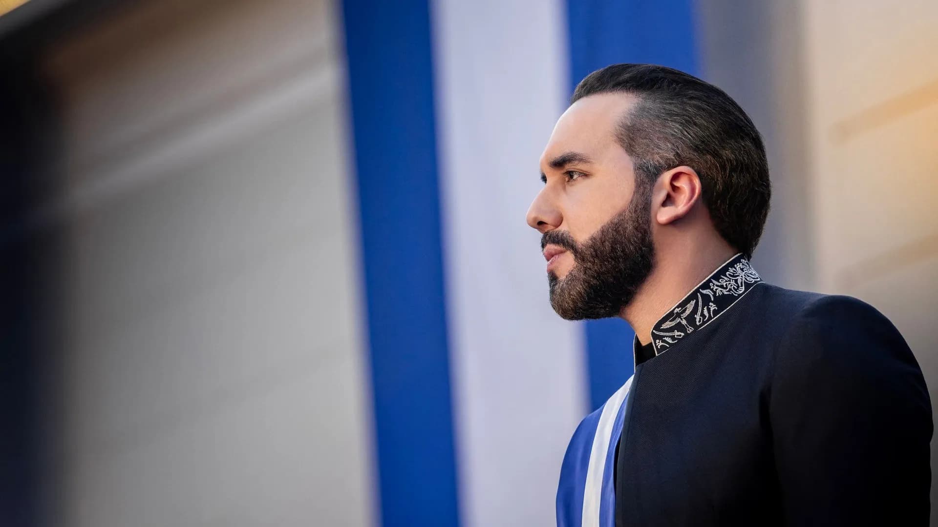 Bukele oficializó su candidatura para buscar un tercer mandato consecutivo en las elecciones de 2027. Créditos: Redes Sociales Bukele oficializó su candidatura para buscar un tercer mandato consecutivo en las elecciones de 2027. Créditos: Redes Sociales