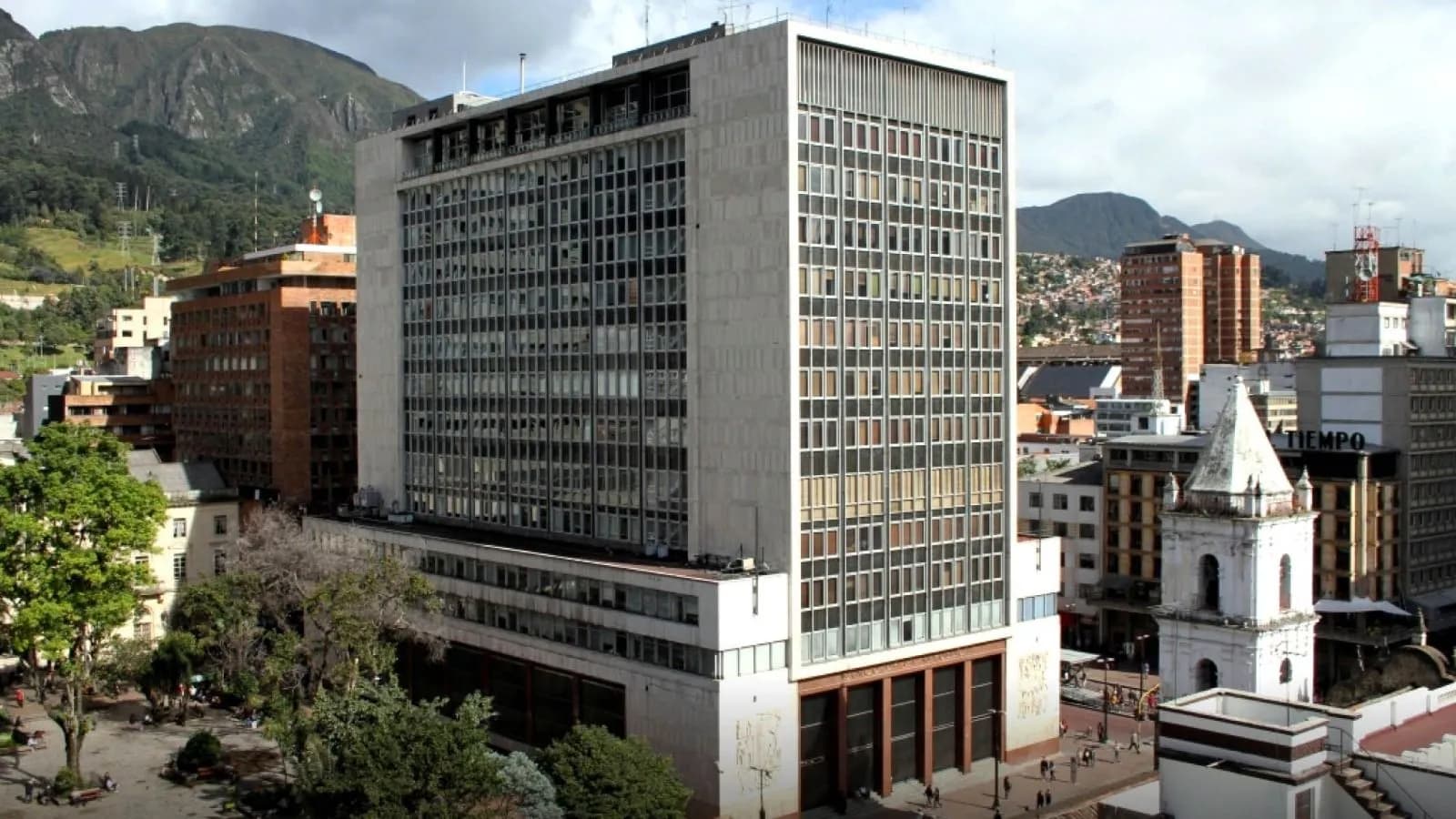 photologuephotos2024-12banco_de_la_republicajpg photologuephotos2024-12banco_de_la_republicajpg