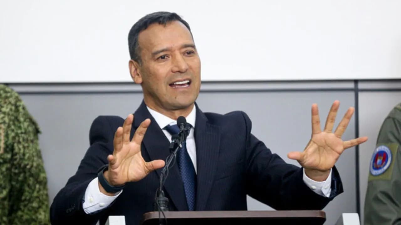 pedro_sanchez_mindefensa.jpg pedro_sanchez_mindefensa.jpg