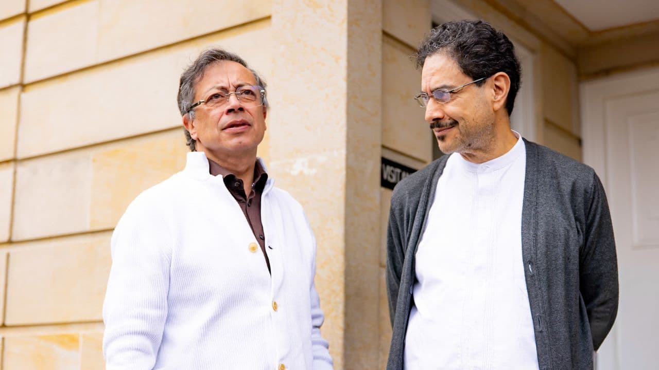 Gustavo Petro e Iván Cepeda sostuvieron que el "Gabinete por la Vida" busca defender reformas sociales aprobadas durante la pasada administración | Crédito: Colprensa Gustavo Petro e Iván Cepeda sostuvieron que el "Gabinete por la Vida" busca defender reformas sociales aprobadas durante la pasada administración | Crédito: Colprensa
