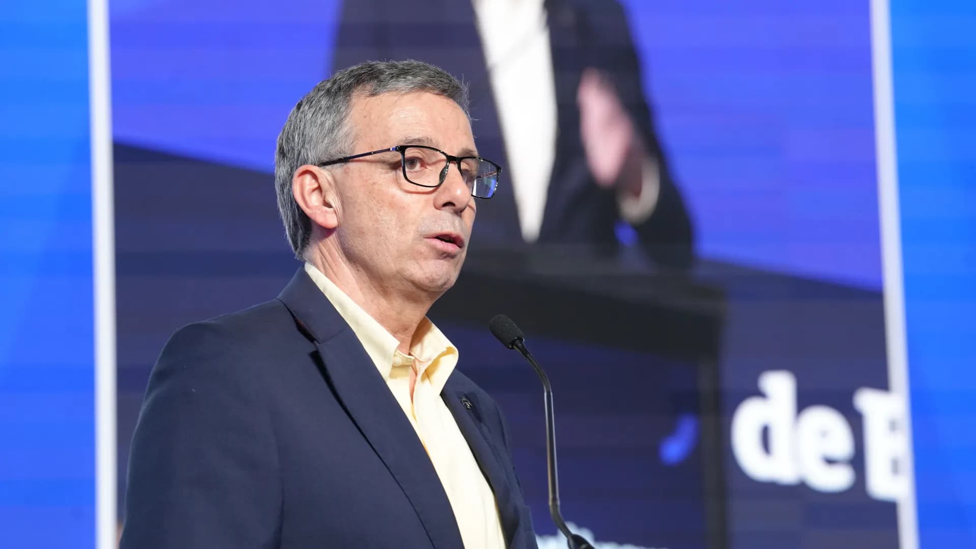 Ministerio de Hacienda anuncia recorte de gasto de 21,9 billones para el presupuesto de 2026 Ministerio de Hacienda anuncia recorte de gasto de 21,9 billones para el presupuesto de 2026