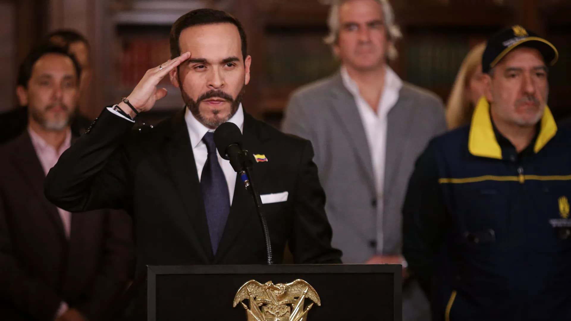 Gobierno De la Espriella aclara las condiciones y restricciones del porte de armas Gobierno De la Espriella aclara las condiciones y restricciones del porte de armas