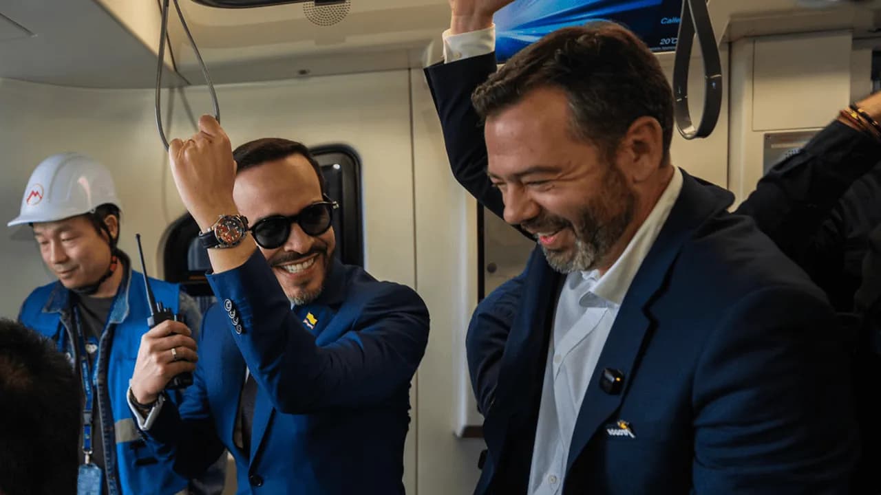 “Quiero ratificar ante ustedes mi compromiso de terminar la Línea Uno”: presidente De la Espriella visita el Metro de Bogotá “Quiero ratificar ante ustedes mi compromiso de terminar la Línea Uno”: presidente De la Espriella visita el Metro de Bogotá